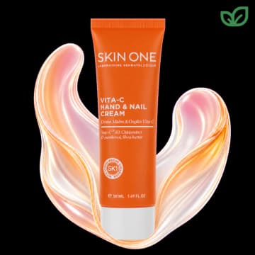 Skin One Vita C Hand and Nail Cream 50ml کرم دست و ناخن ویتامین سی اسکین وان